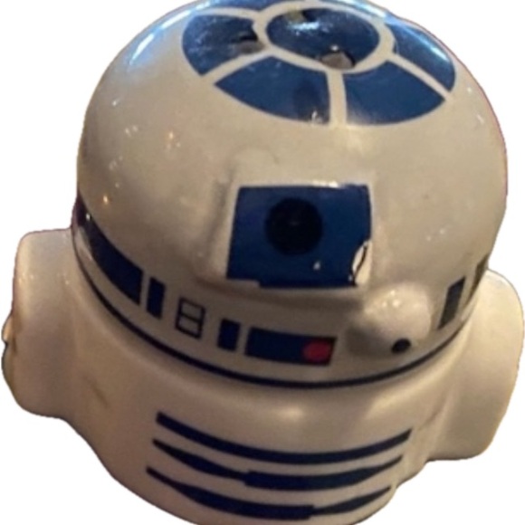 Star Wars R2-D2 and C-3PO Sculpted Salt and Pepper Shakers - Picture 7 of 9